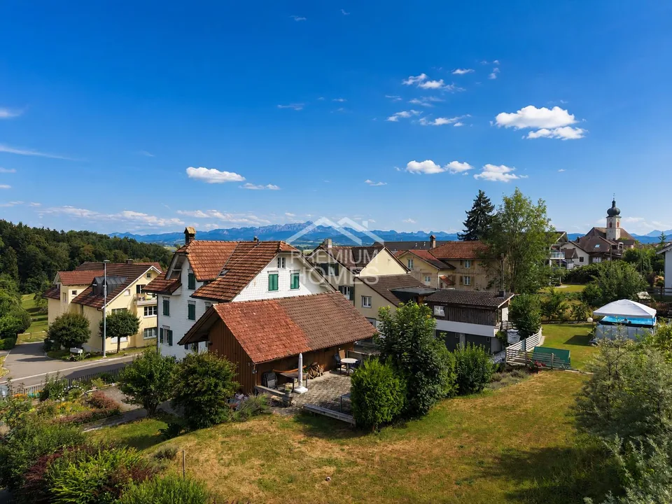 EXKLUSIVITÄT MIT PANORAMA UND STIL - DAS JUWEL!