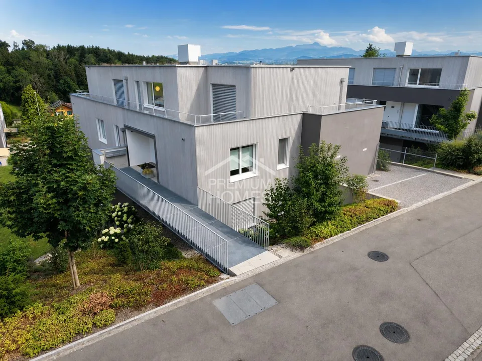 EXKLUSIVITÄT MIT PANORAMA UND STIL - DAS JUWEL!
