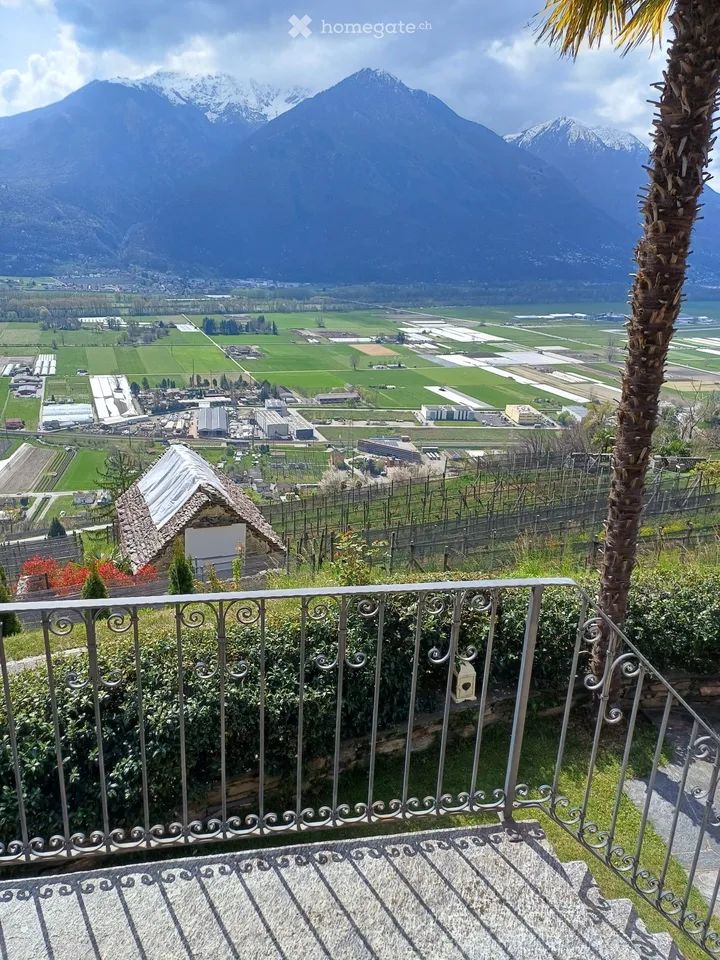 Charmant Rustico à Agarone – maison de pierre 2 pièces à louer avec vue à couper le souffle
