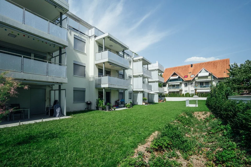 TOP MODERNE 2.5-Zwg mit Balkon