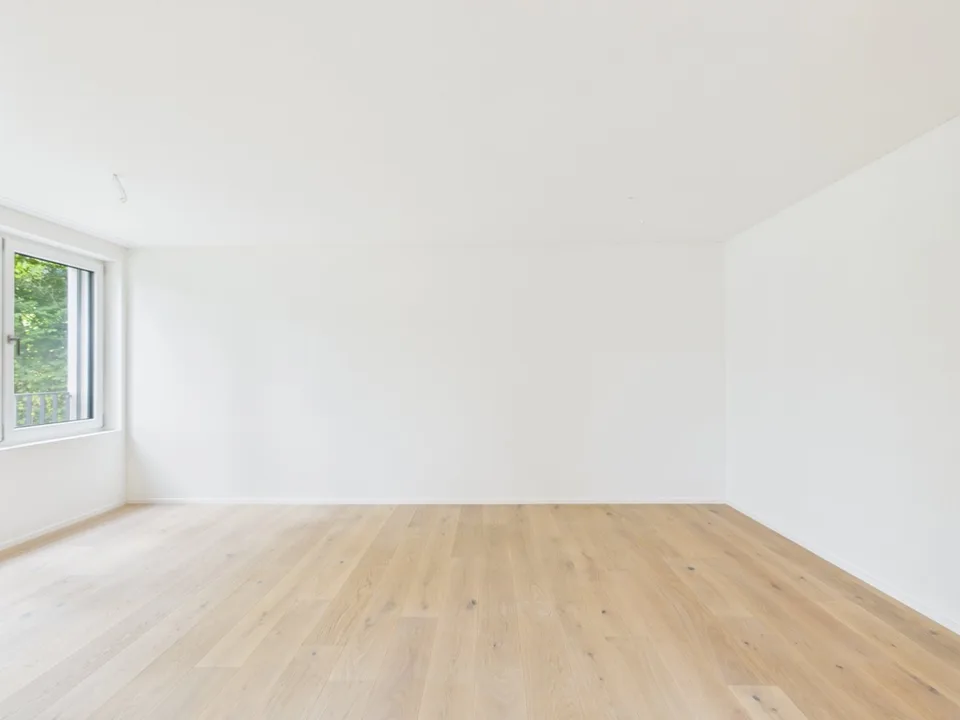 Appartamento in proprietà di 3,5 locali con vista lago, città e montagna!