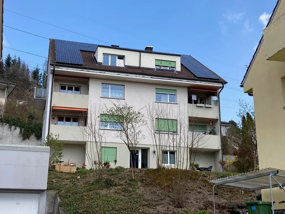 Garage Nr. 3 mit Möglichkeit zur Installation einer Ladestation für E-Fahrzeuge
