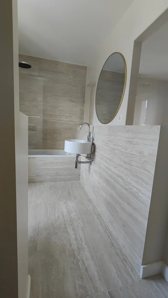 Majestueuse villa de 9 pièces avec accès privé au lac – photo 11 sur 12