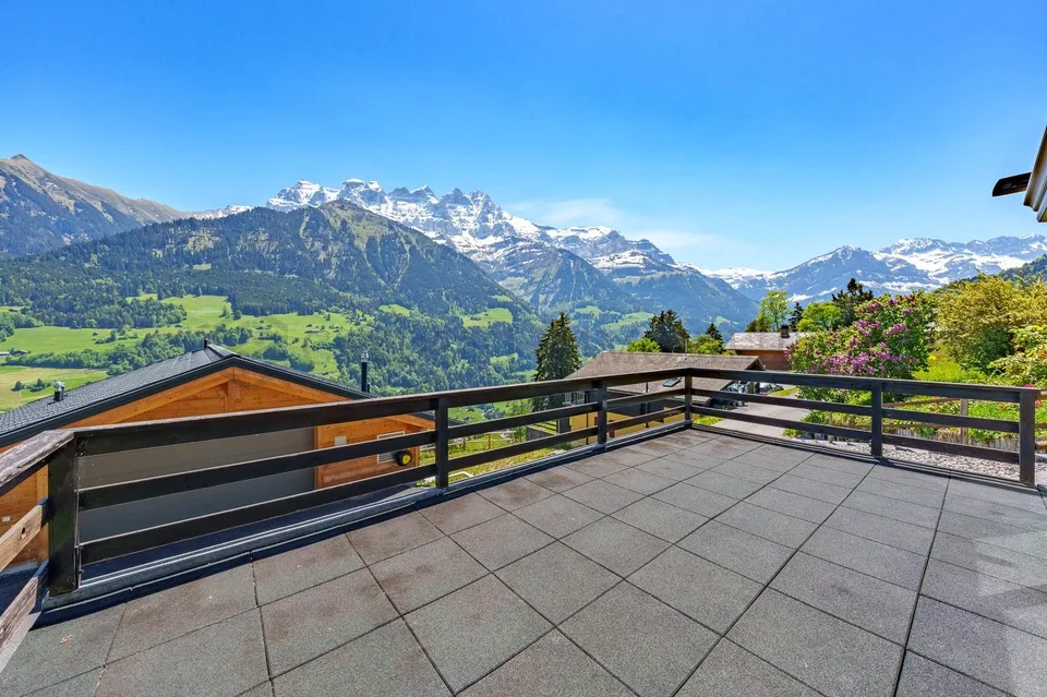Chalet autentico, vista panoramica sulle montagne