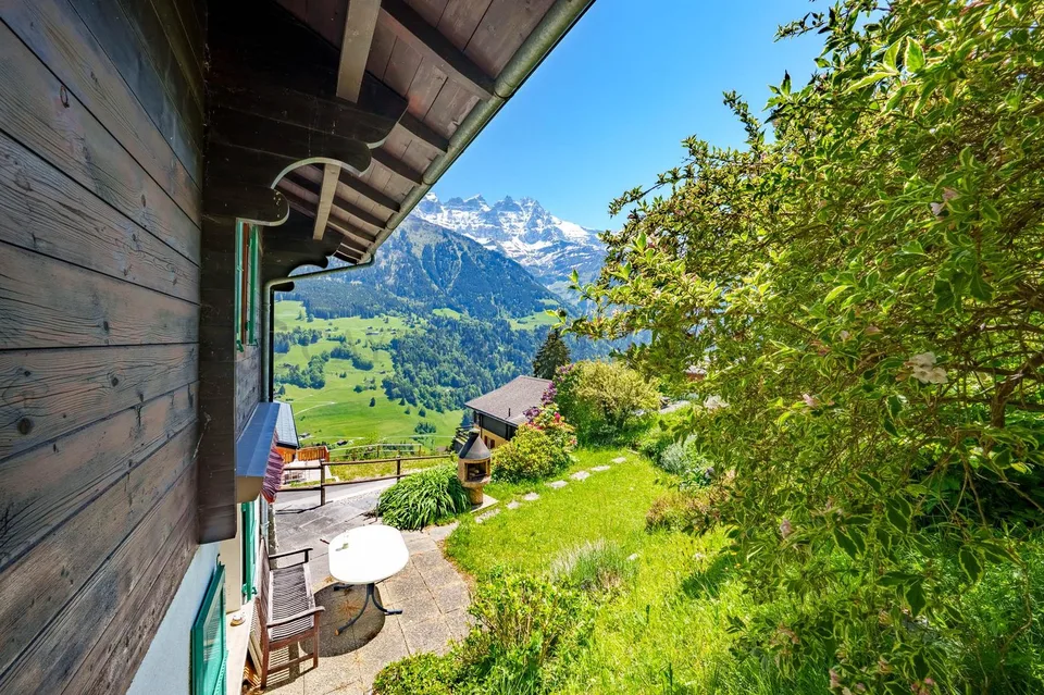 Chalet autentico, vista panoramica sulle montagne