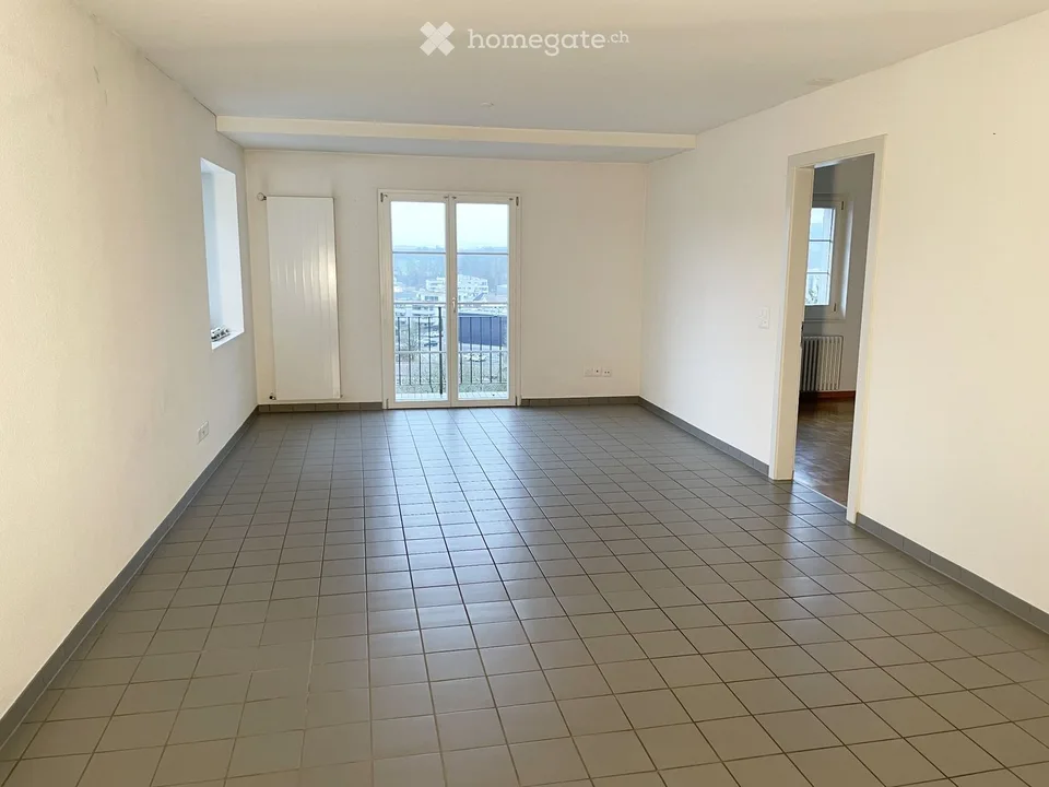 Grosszügige 4,5-Zimmer Altstadtwohnung mit Balkon