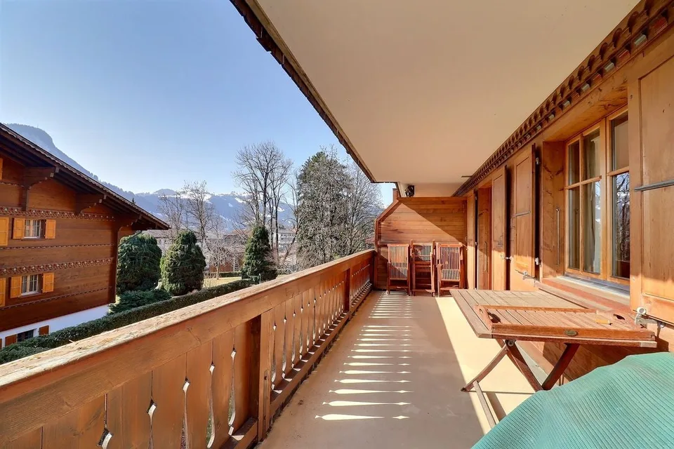 Bel appartement de 4 pièces avec grand balcon
