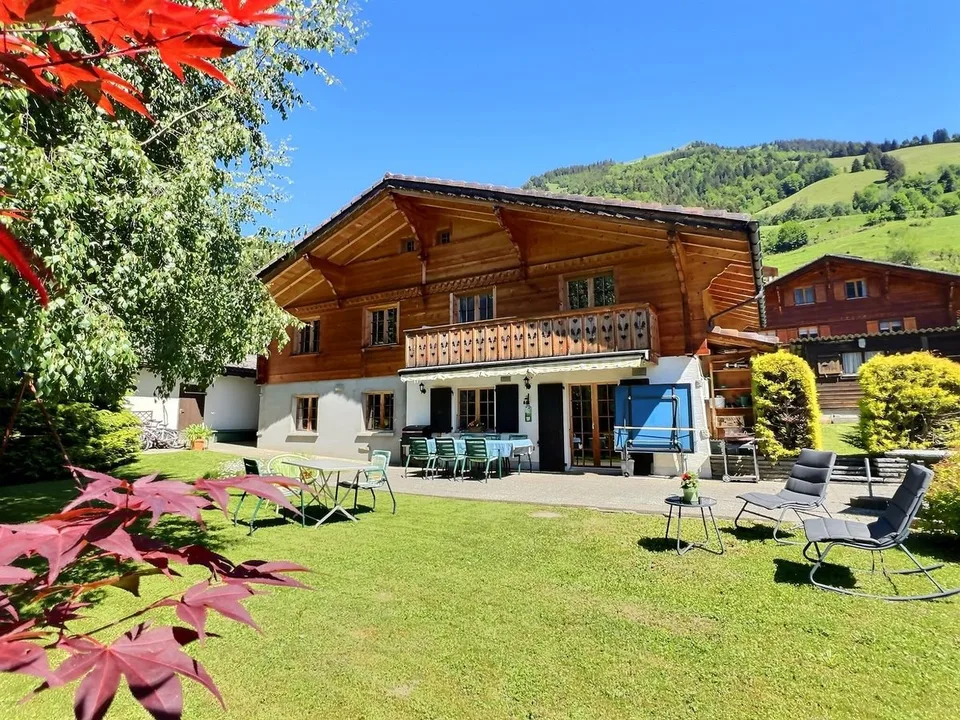Beau chalet à vendre à Rossinière