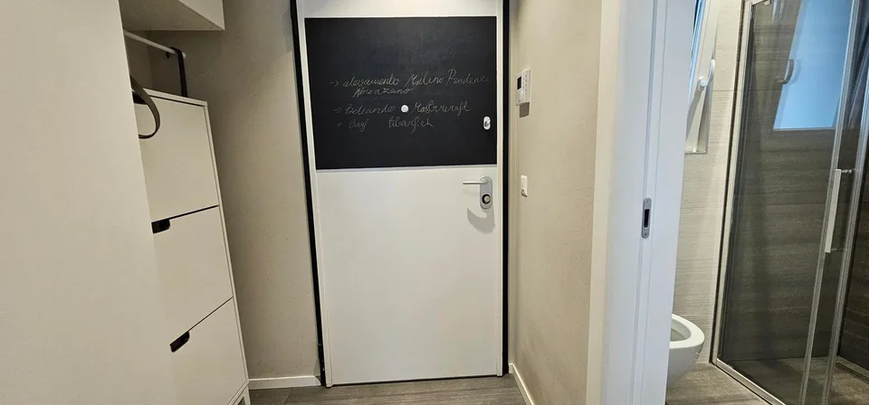 Prächtige Wohnung in Cadempino mit Panoramablick und Garten