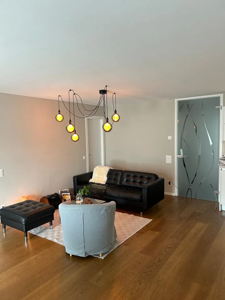 Prächtige Wohnung in Cadempino mit Panoramablick und Garten