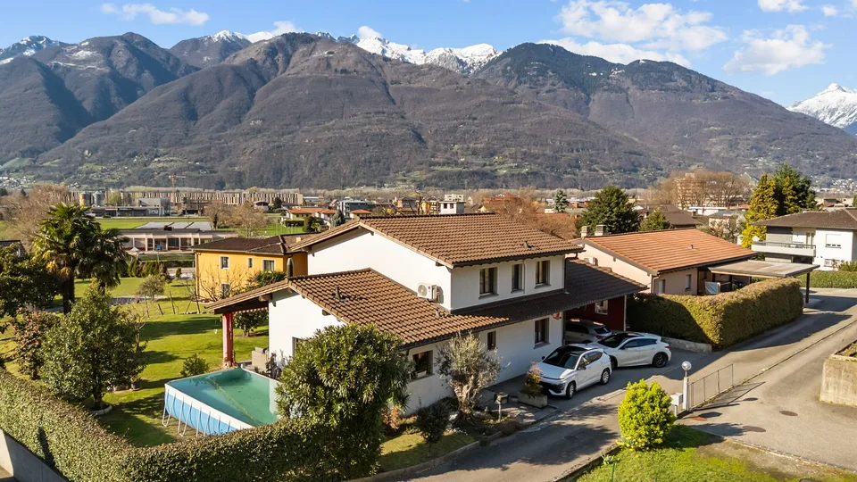 Splendide villa de 6 pièces avec piscine à S. Antonino