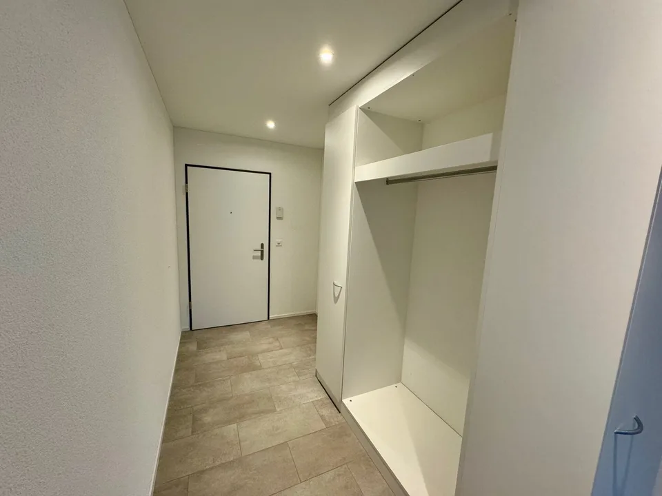 Moderne 3.5-Zimmer-Wohnung im Erdgeschoss