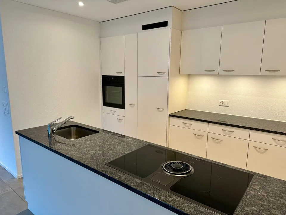Moderne 3.5-Zimmer-Wohnung im Erdgeschoss