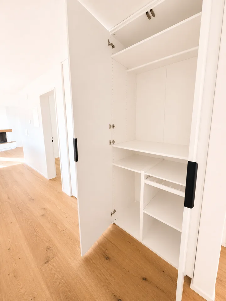 Appartement en propriété de 7,5 pièces avec vue sur le lac et la montagne inobstructable !