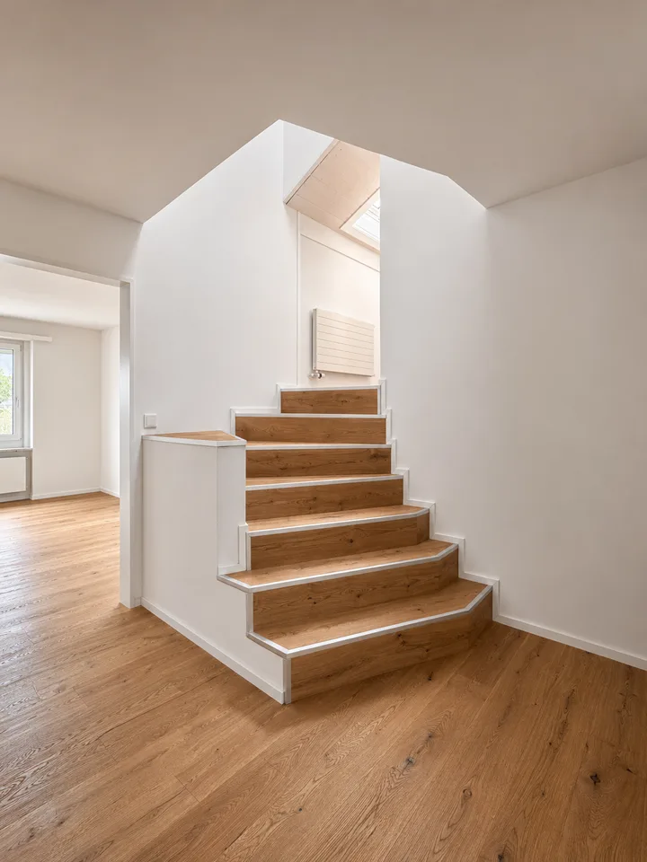 7.5-room owner-occupied apartment with unobstructable lake and mountain view! – photo 9 of 14