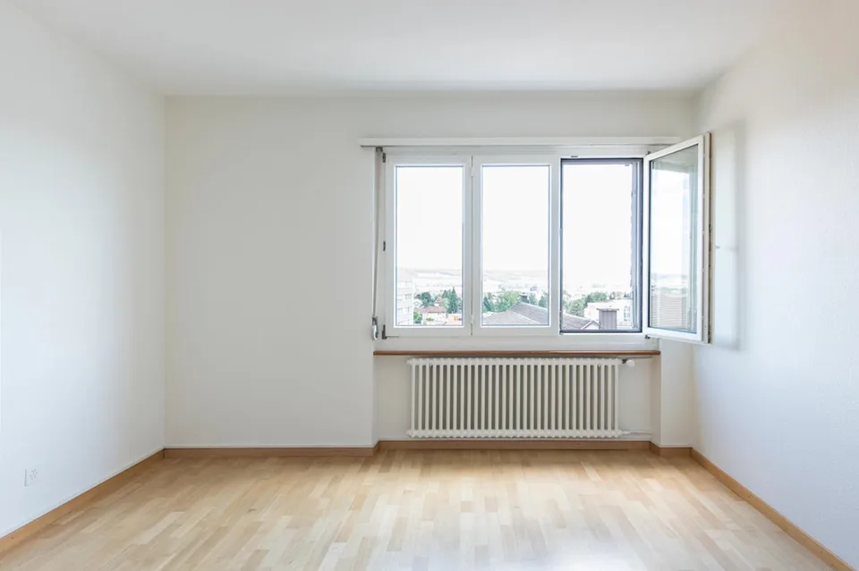 Helle Stadtwohnung an zentraler Lage - Mieten ohne Kaution!