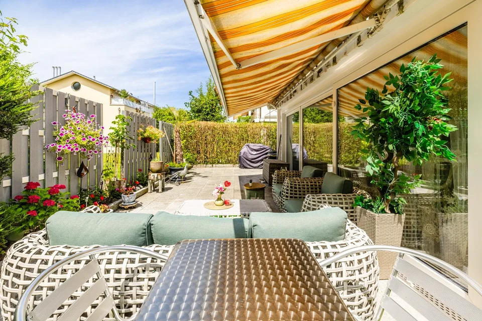 Appartamento elegante, moderno con terrazza spaziosa e molto spazio – foto 8 di 9