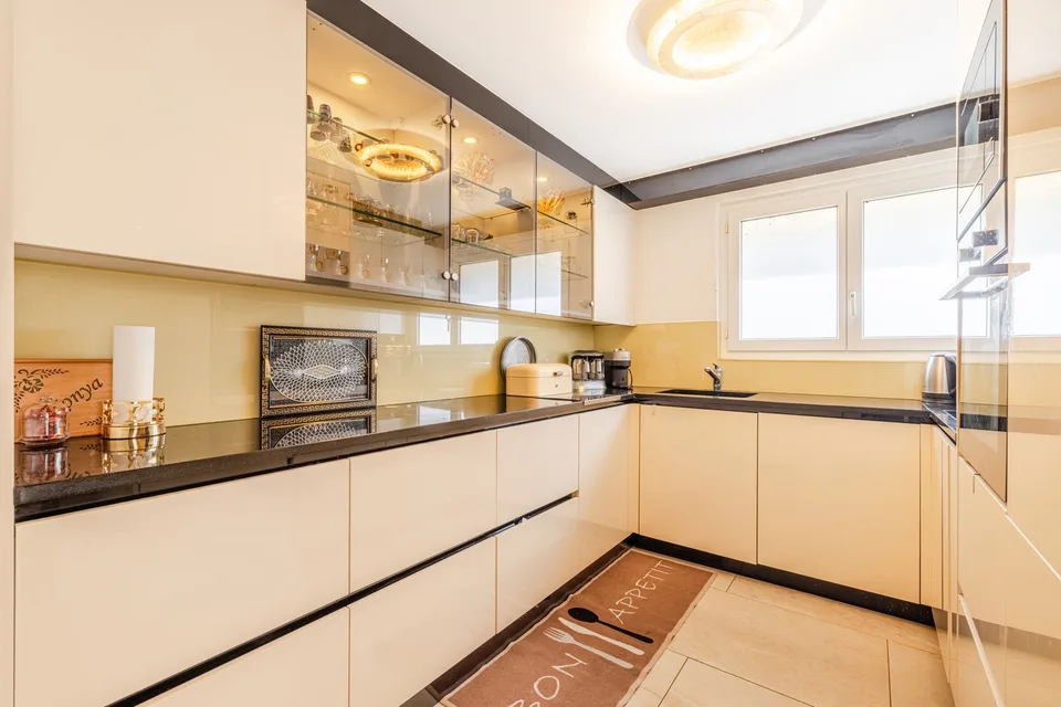 Appartamento elegante, moderno con terrazza spaziosa e molto spazio