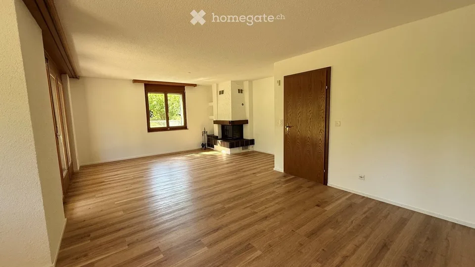 Detached 6½-room single-family house with large garden and development potential in Berg SG – photo 7 of 18