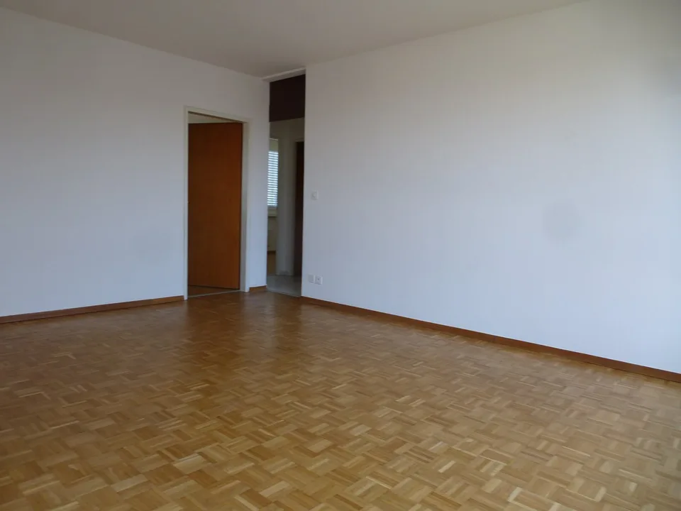Gepflegte Wohnung in zentraler in Lage Muttenz