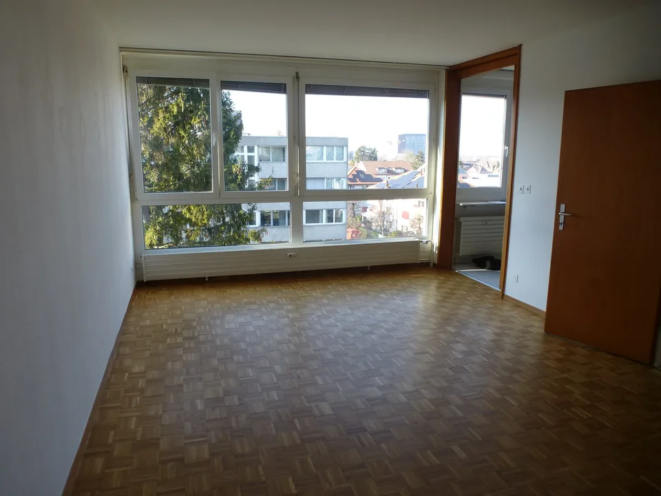 Gepflegte Wohnung in zentraler in Lage Muttenz