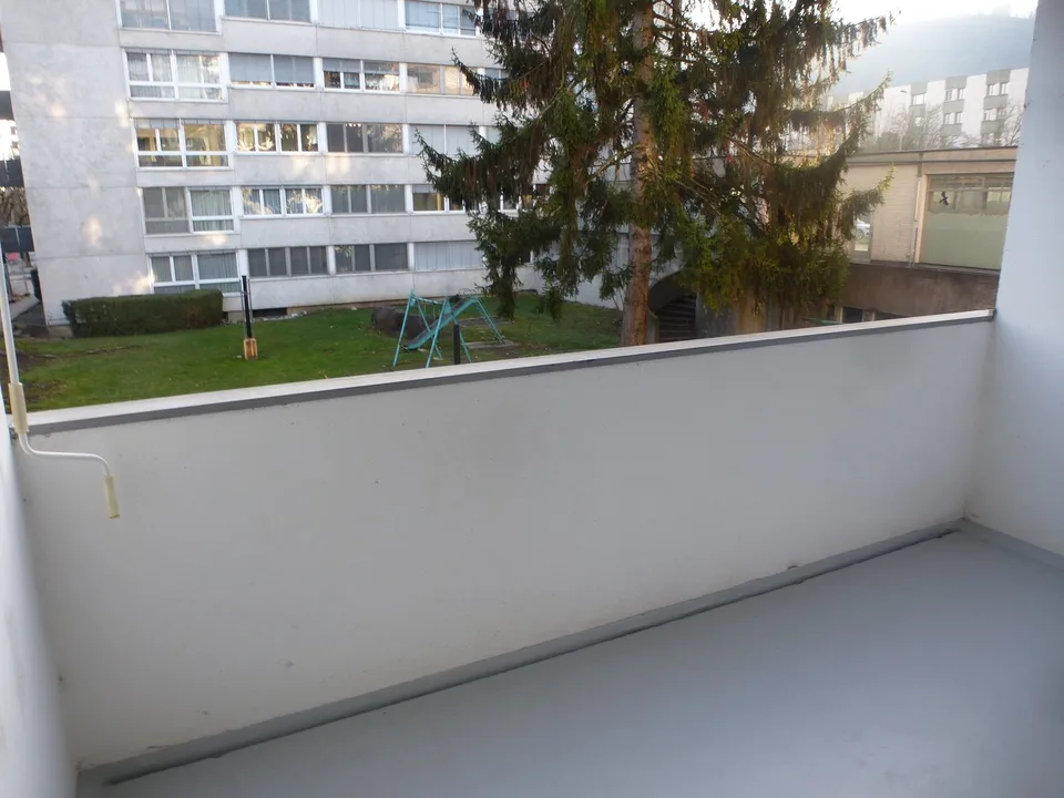 Appartamento spazioso e luminoso di 3,5 locali con balcone