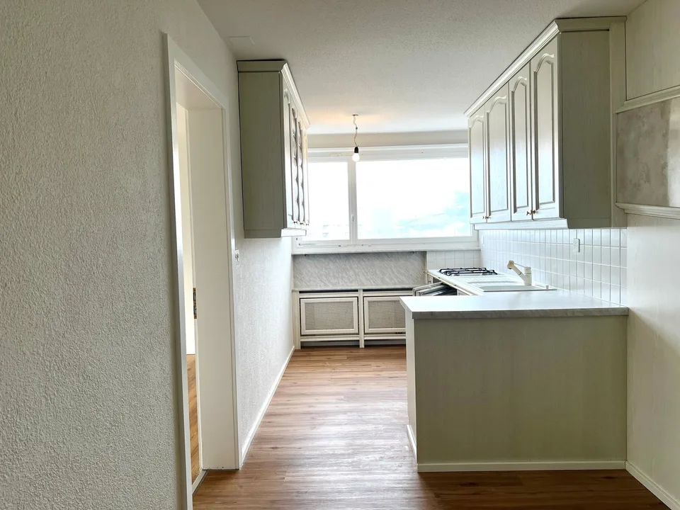 Gemütliche 2.5-Zimmer Wohnung mit Balkon