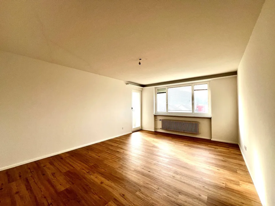 Gemütliche 2.5-Zimmer Wohnung mit Balkon