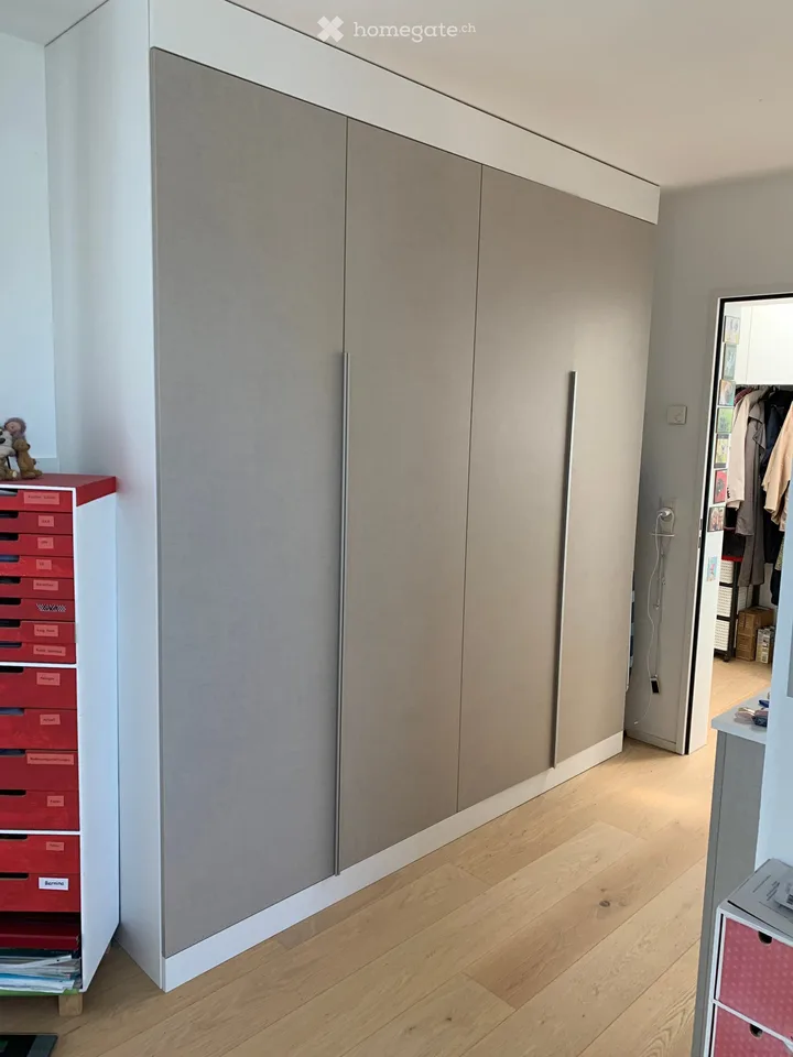 Charmant appartement de 2,5 pièces dans les combles à Hettlingen – Moderne, Calme & Ami des animaux