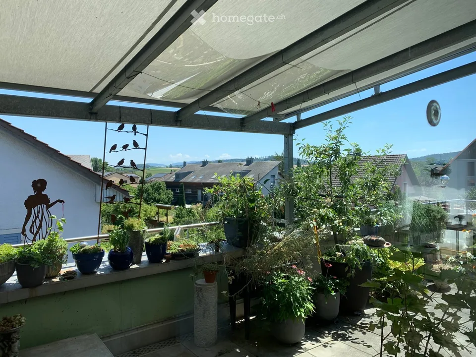 Charming 2.5-room attic apartment in Hettlingen – Modern, Quiet & Pet-friendly