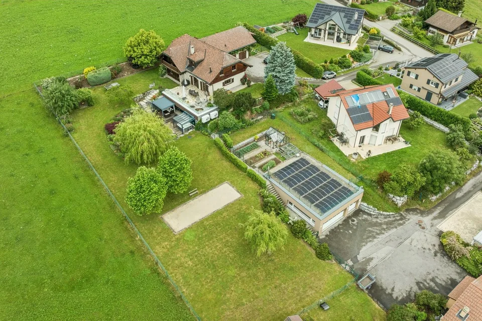 Magnifica proprietà d'eccezione, a 10 minuti da Bulle e 20 minuti da – foto 9 di 9