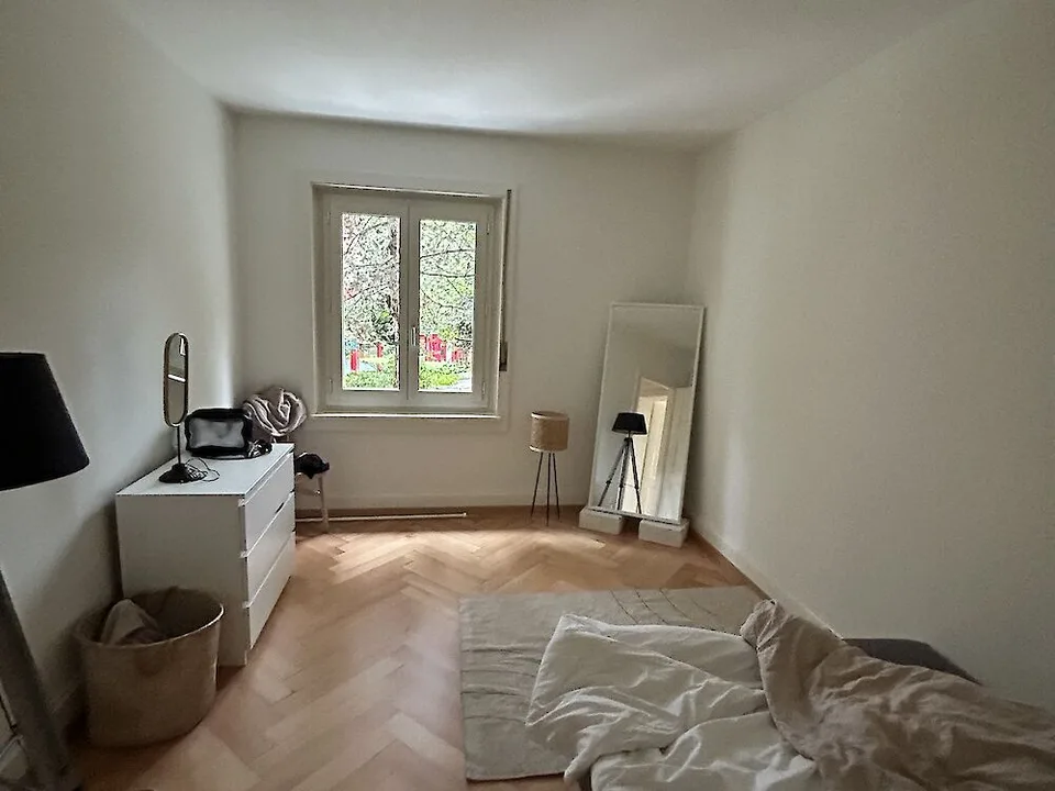 Renovierte 2.5-Zimmerwohnung im Beaumont-Quartier – photo 11 sur 13