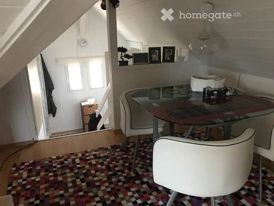 Zimmer Möblierte ab 450.- Monatlich