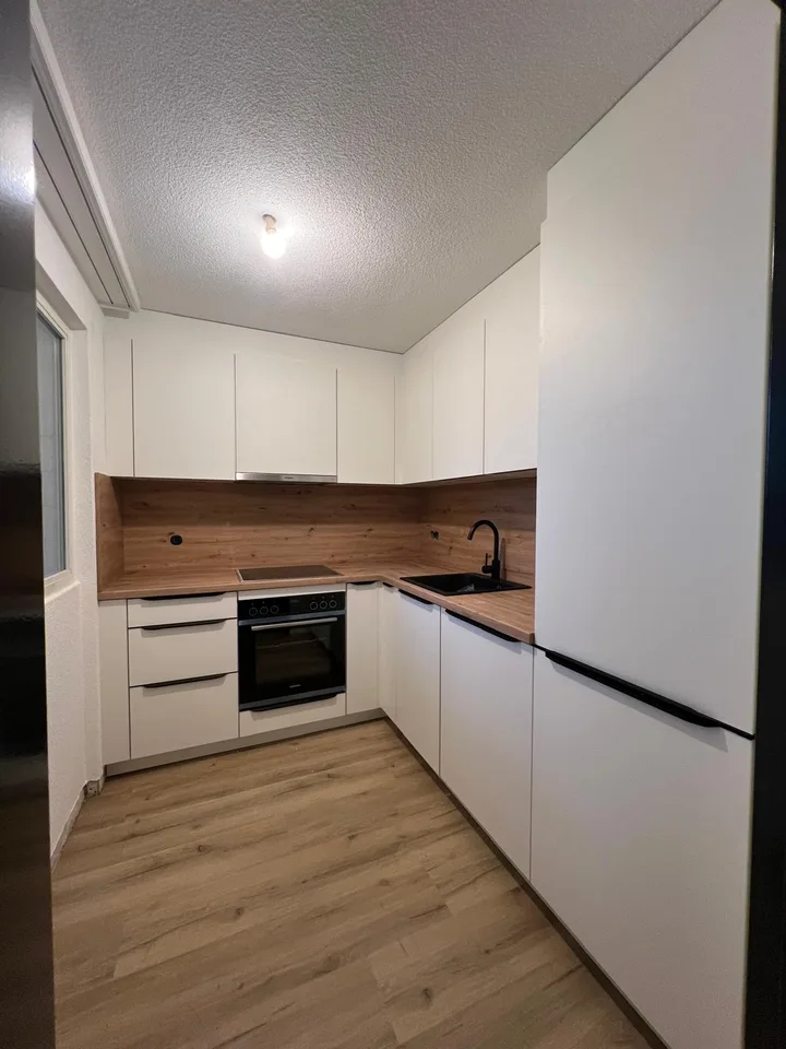 Charmant appartement rénové de 2.5 pièces