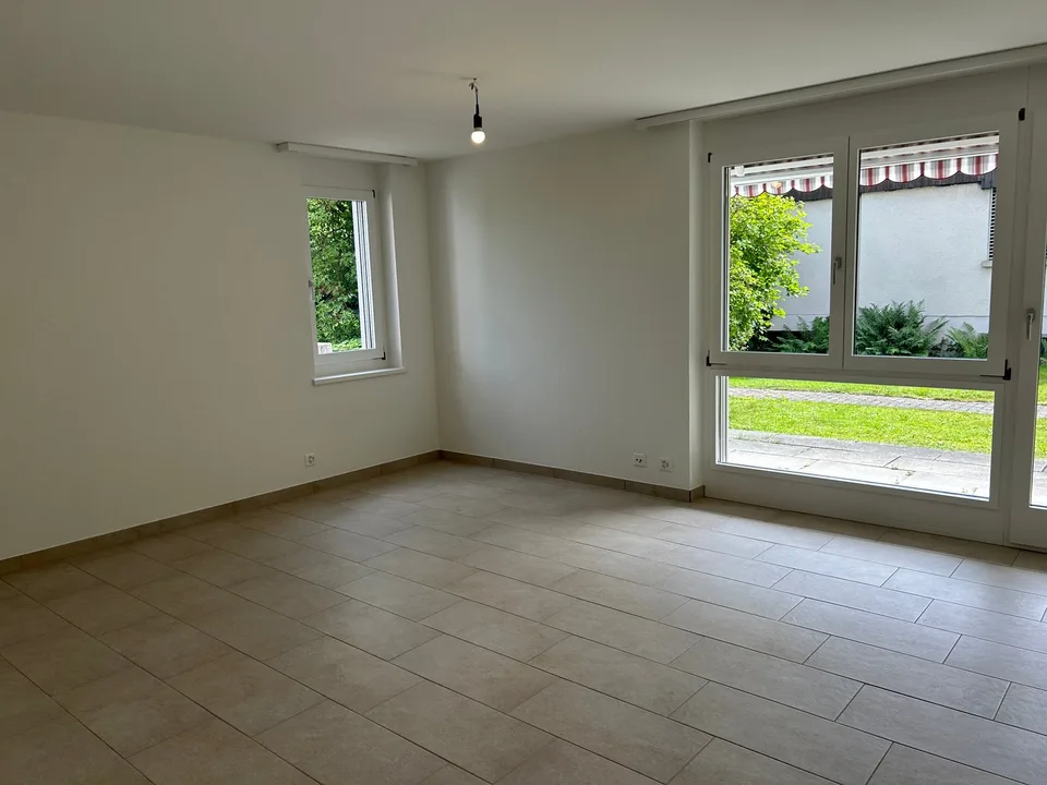Sanierte Wohnung in ruhiger Lage – hell & geräumig mit Balkon – Foto 9 von 14