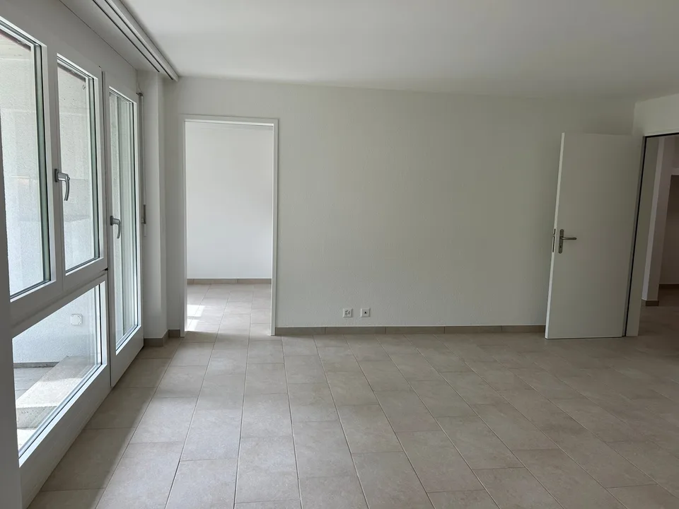 Sanierte Wohnung in ruhiger Lage – hell & geräumig mit Balkon – Foto 10 von 14