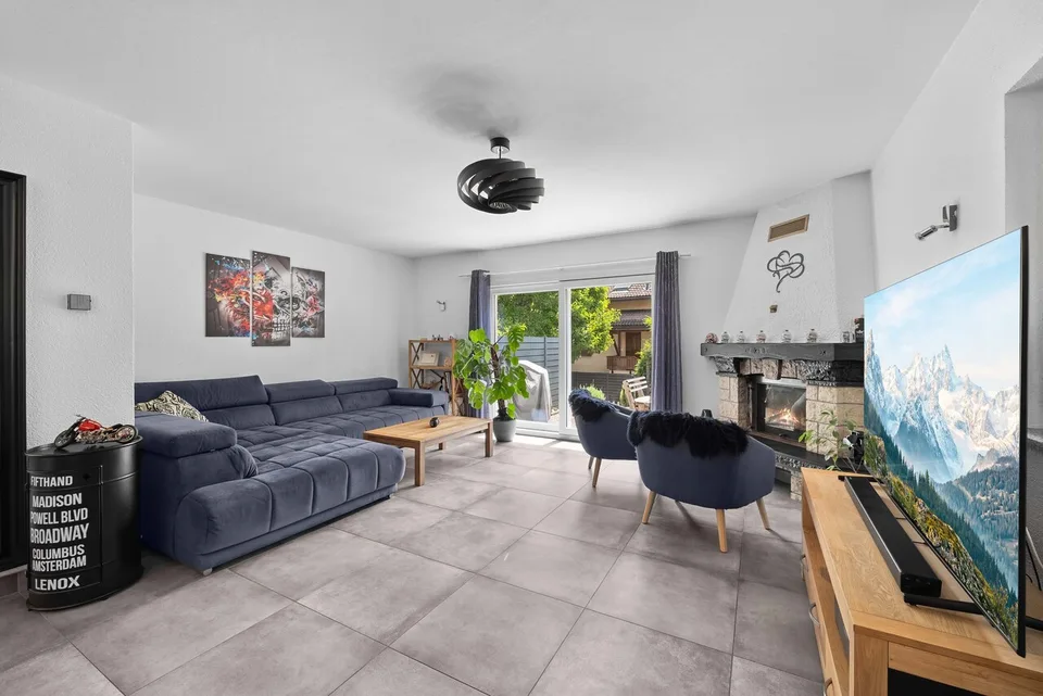 Massongex - Villa di 6,5 locali con piscina e giardino