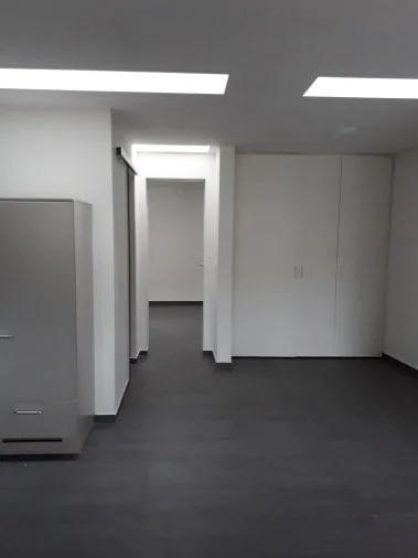 Maison de noyau - 2,5 pièces avec jardin privé et parking