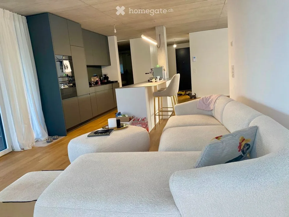 Modernes Wohnen mit Weitblick: Helle 4.5-Zimmer-Wohnung