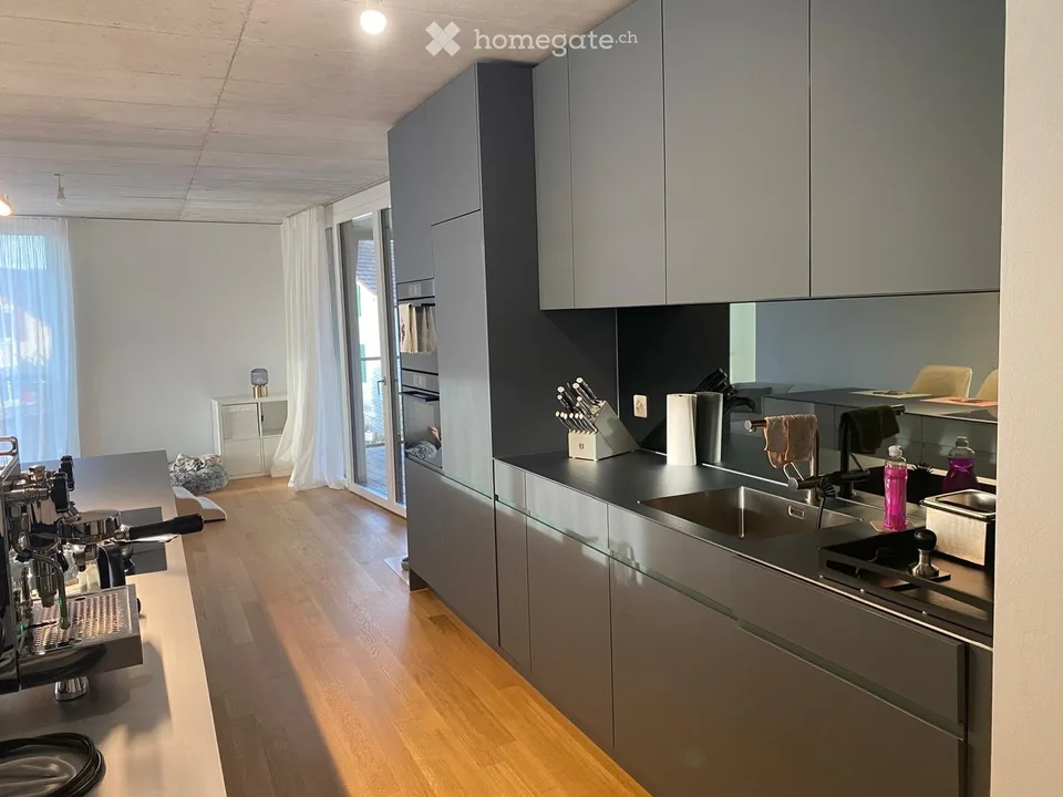 Modernes Wohnen mit Weitblick: Helle 4.5-Zimmer-Wohnung