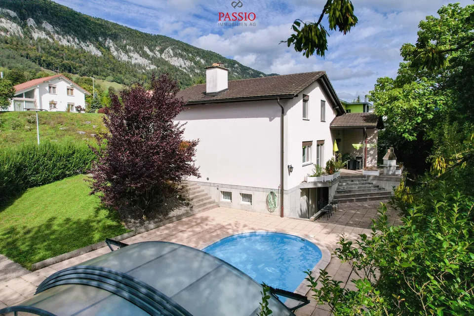 Gepflegtes 5,5-Zimmer Einfamilienhaus mit Pool und grossem Garten