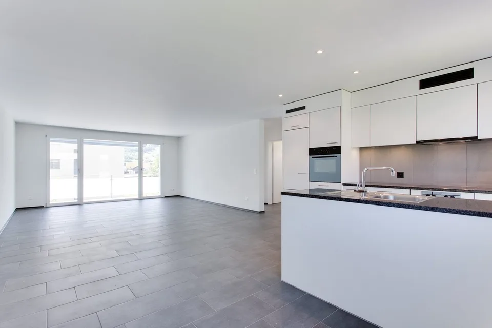 Grosszügige 3.5 Zimmer-Wohnung im Grünen