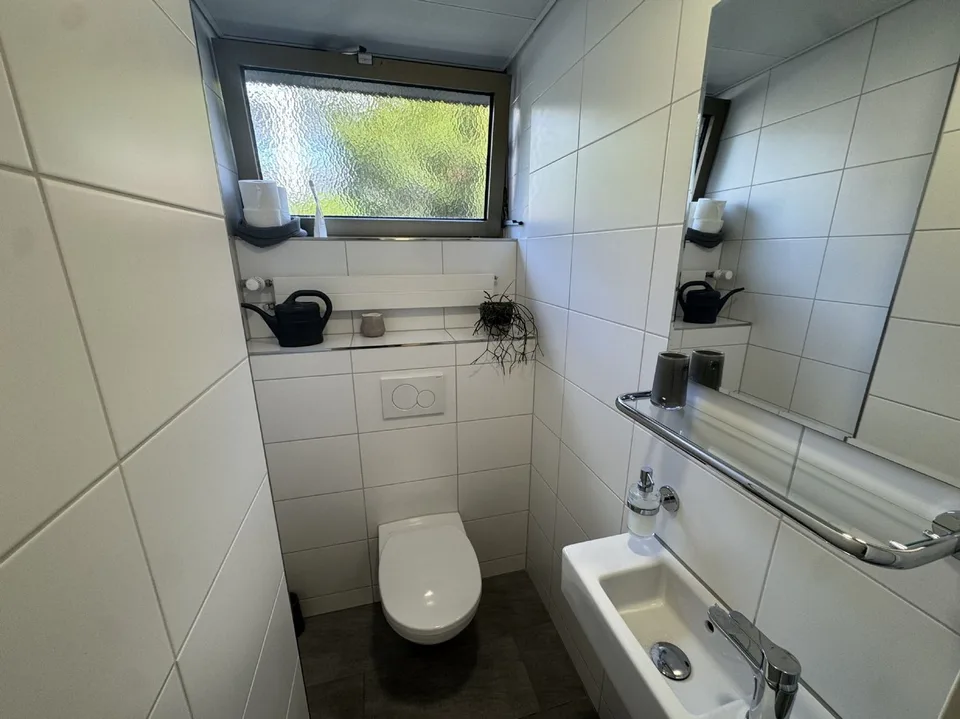 Repräsentative Gewerbefläche mit 284m2 an zentraler Lage – Foto 6 von 11