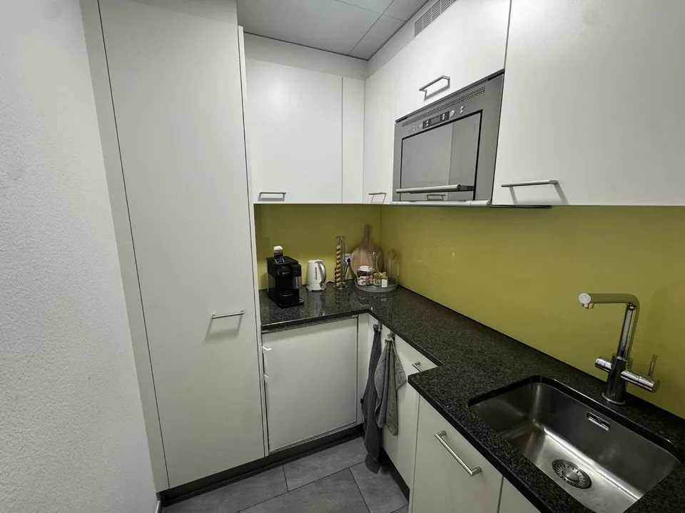 Spazio commerciale rappresentativo di 284m2 in una posizione centrale