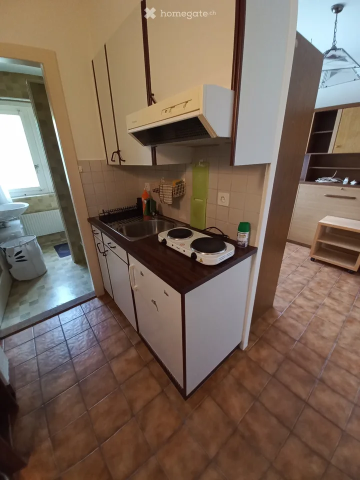 Studio meublé dans maison, Martigny-Ville