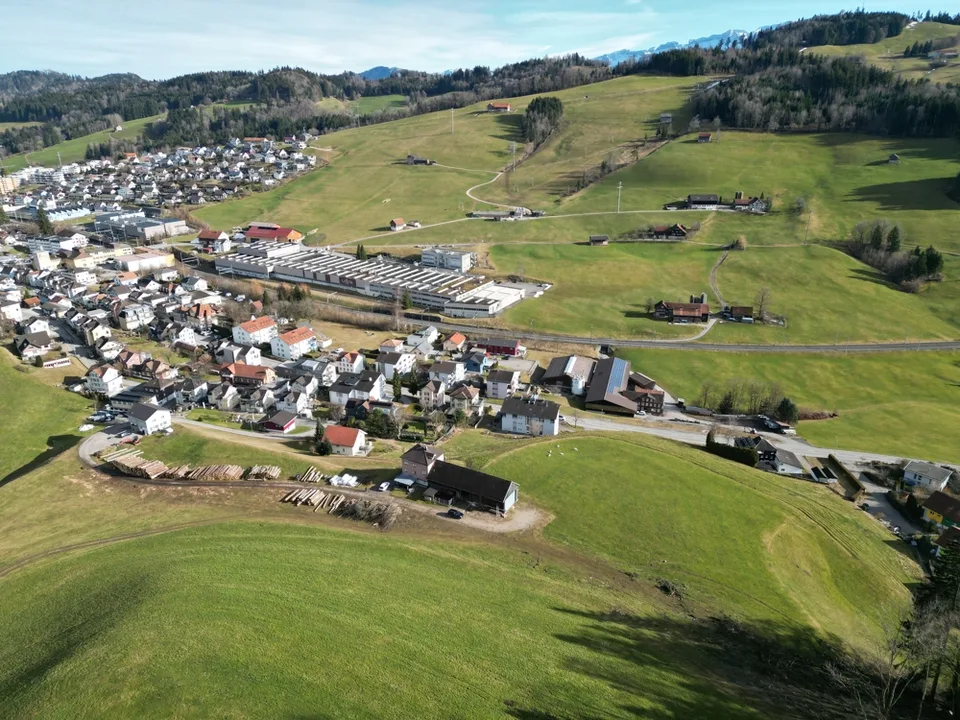 Bauland an sonniger, unverbaubarer Wohnlage mit viel Potenzial