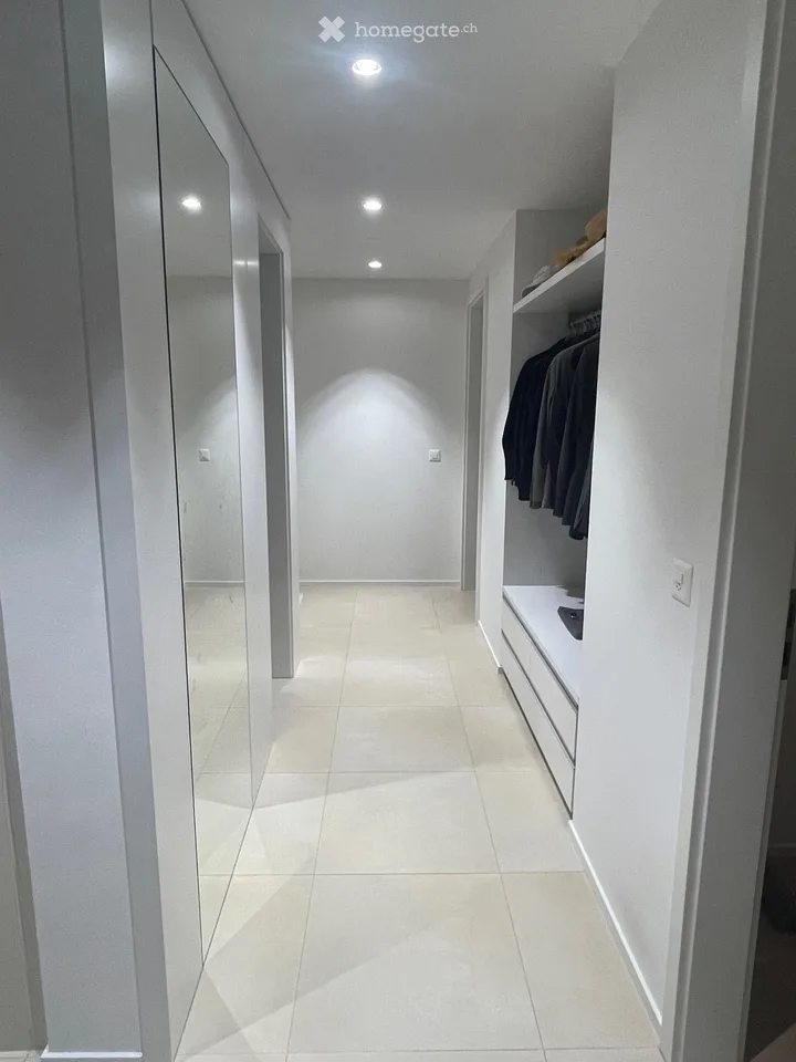 Appartement de jardin de 3,5 pièces au rez-de-chaussée avec accès privé au lac et propriété lacustre à louer à partir du 01.10.2026 ...