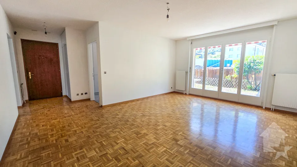 Vouvry, 2,5 Zimmer renoviert mit Garten
