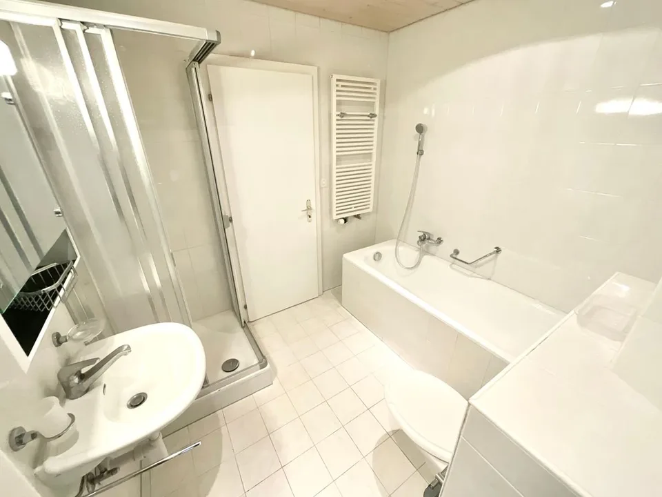 Charmante 4-Zimmer-Wohnung mit grosser Terrasse im Herzen von Tramelan