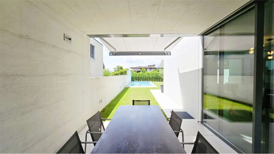 Villa Minergie con piscina a Villa Luganese – foto 5 di 13